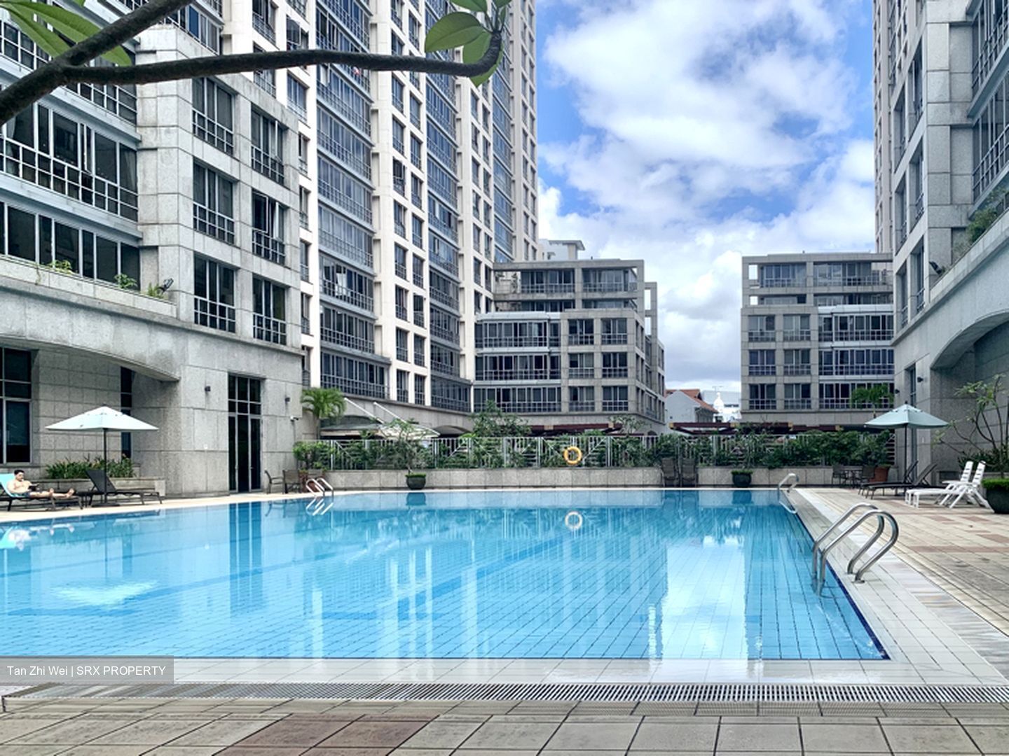 UE Square (D9), Apartment #571619971